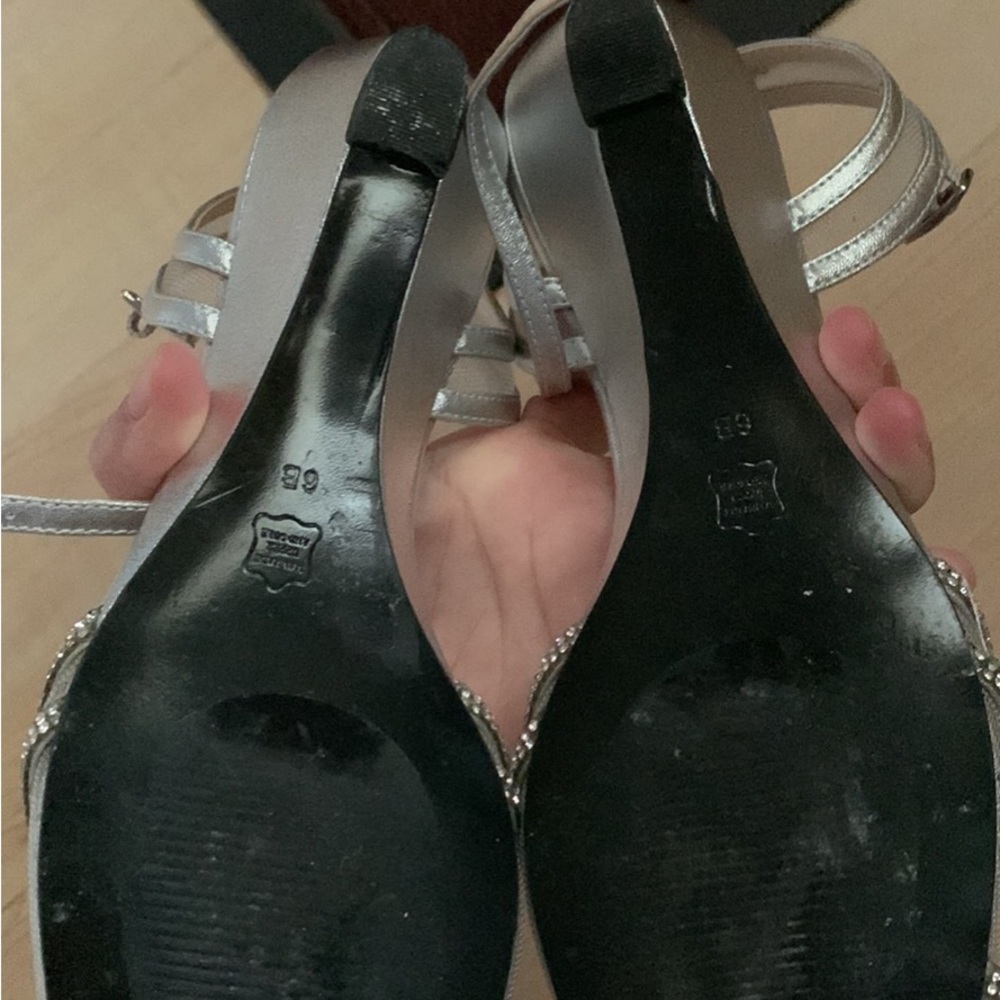 Women heels